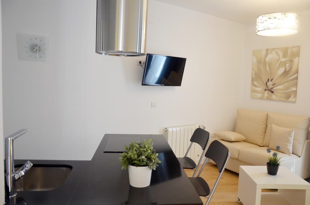 Apartamentos Cordoba Atrium Værelse billede